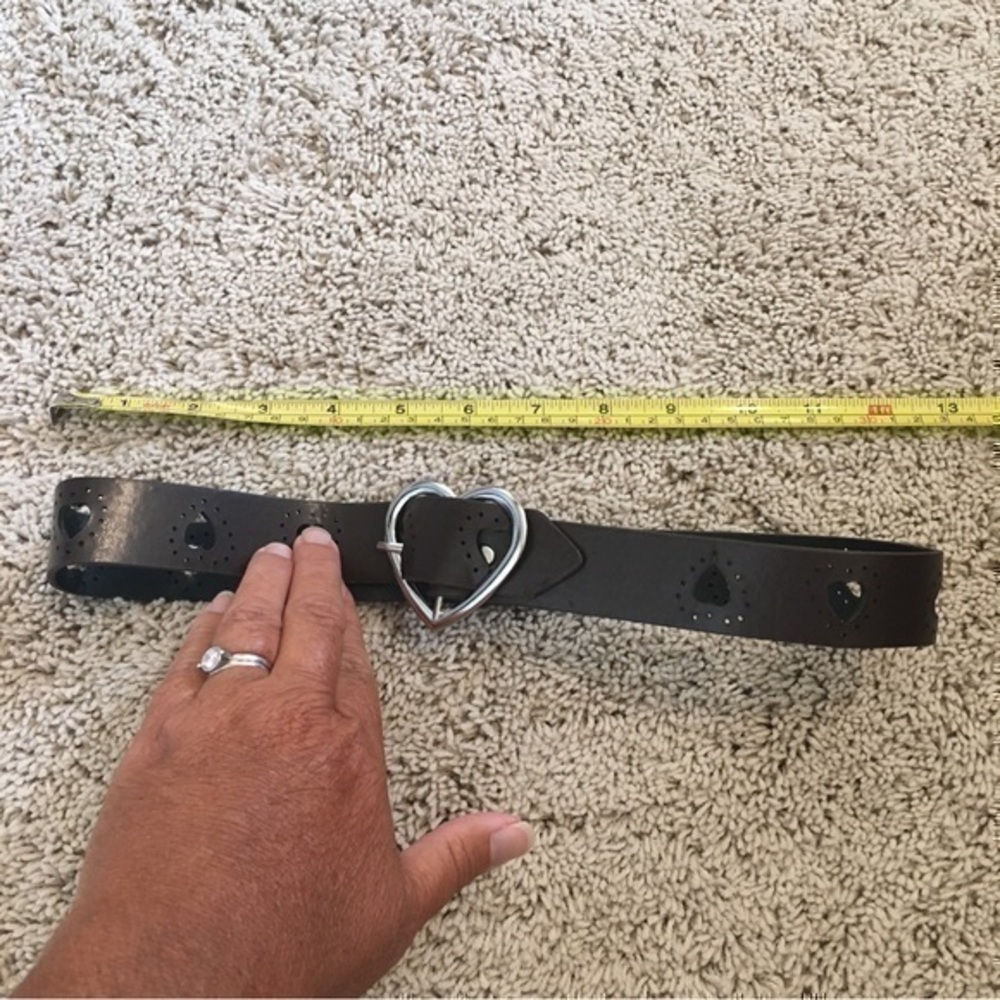 Girls size medium cutout heart belt